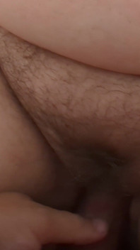 Tante semok kulit putih suka banget sama kontol