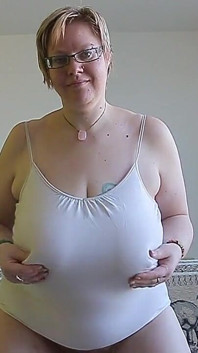 Tiffany bbw grandes mamas saltando