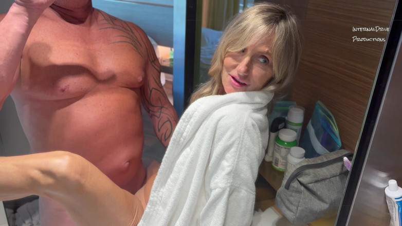 InternalDrive: Horny GILF Gets Fucked on Sink in Spain.