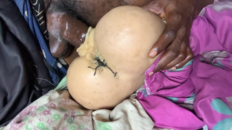 Bangcum8: 大屁股被男人大鸡巴群交的新更新