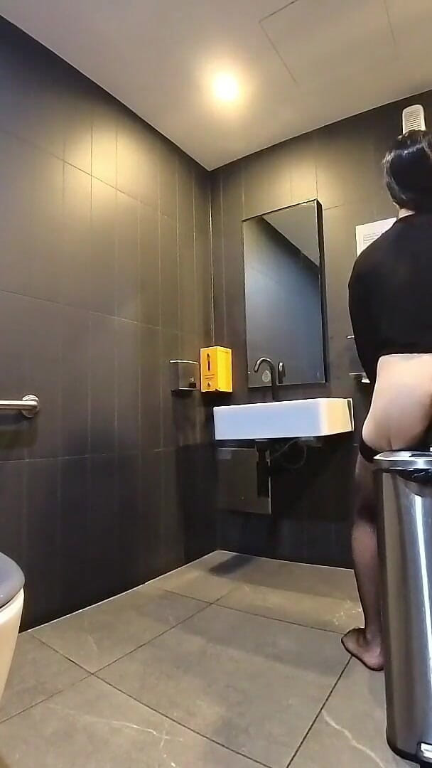 Riding Dildos in Open Places and Getting Caught (Asian Sissy Public)