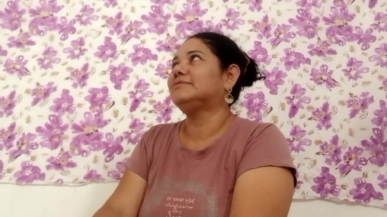 Valkyrieandluigy: Wife Sucking Cock