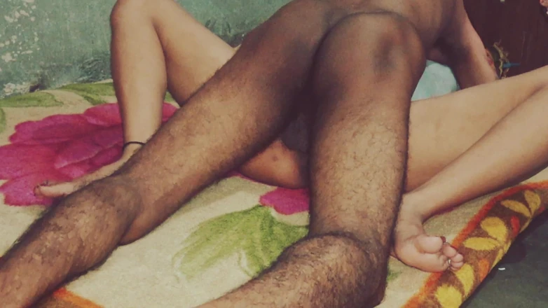 Monju: Russian Girl in Fukinge the Night