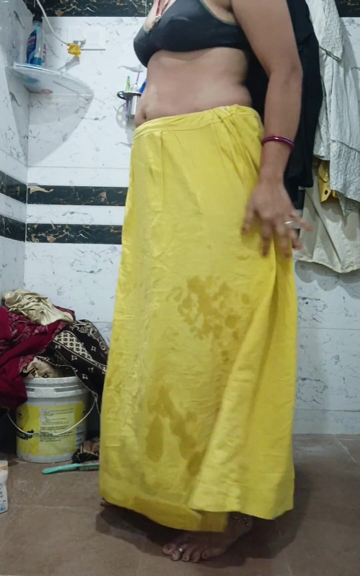 Priyahot77: Priya bhabi neuer stil körpershow