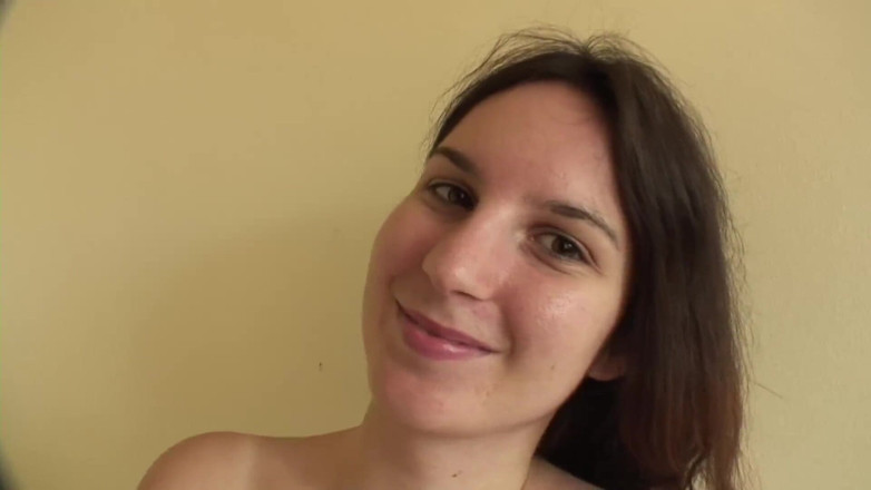 Toy Sluts: Amateur brunette shows her stuff