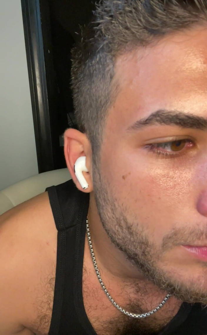 Christian Styles: लंड हिलाना और ठंडा करना