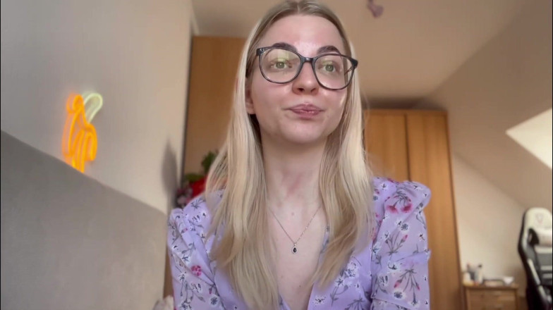 Goddess_Bella_Rae: Serving Women Is an Alpha Move