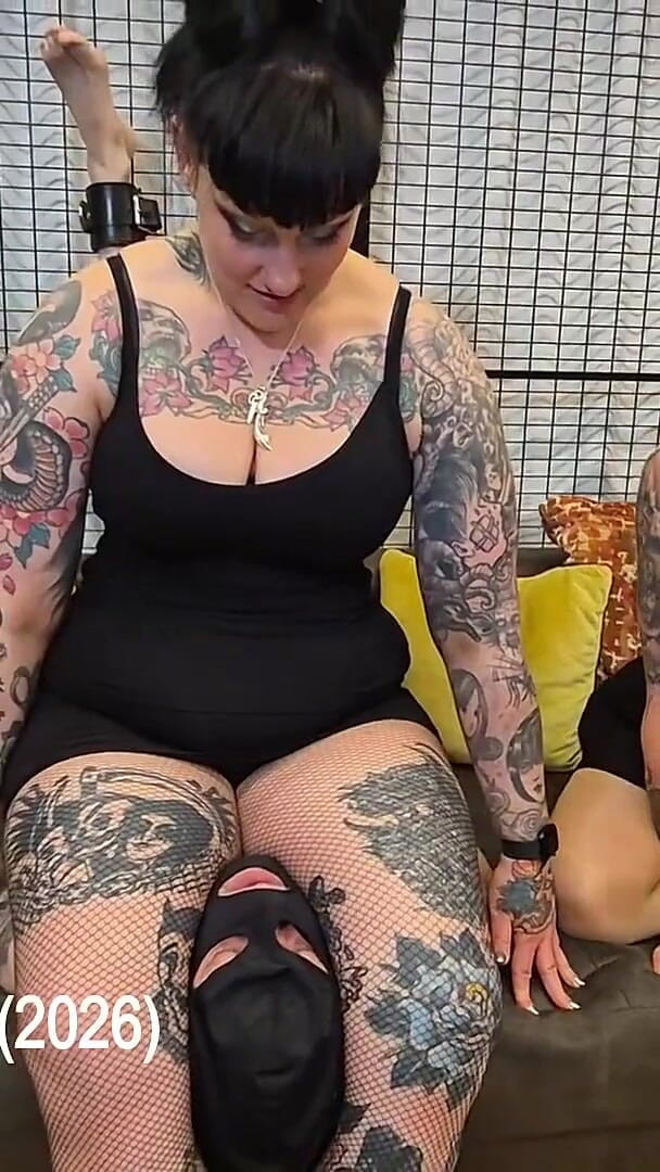 MistressBaton: Koklayan bir sapık için aroma terapisi