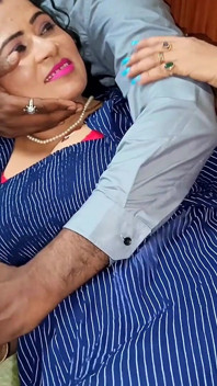 Un desi arrapata christian anni ragazza scopata molto con il suo fidanzato più giovane