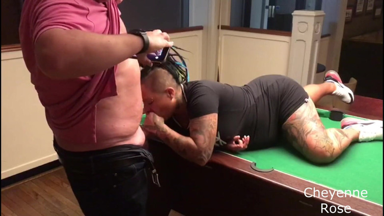 Cheyenne Rose 80: ビリヤード台ファックとフェイシャル