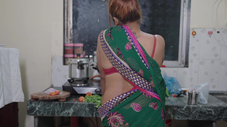 Sexymaal12324: La criada de la casa tuvo sexo caliente con su...