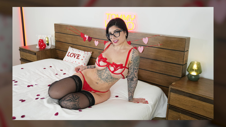 Tommy Wood XXX: Bujna libańska gwiazda Sandra Mehio pierwszy seks taśma