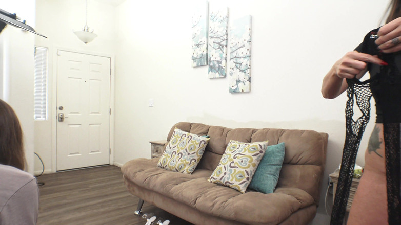 Conor Coxxx: În culise, filmare video cu fetiș cu Cur cu Madison...