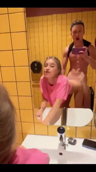 Seduced a Girl and Fucked Her in a Nightclub Toilet