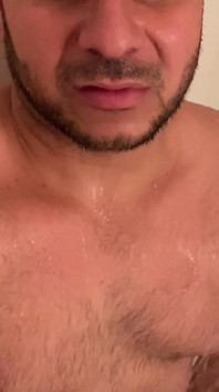 Baiser sous la douche