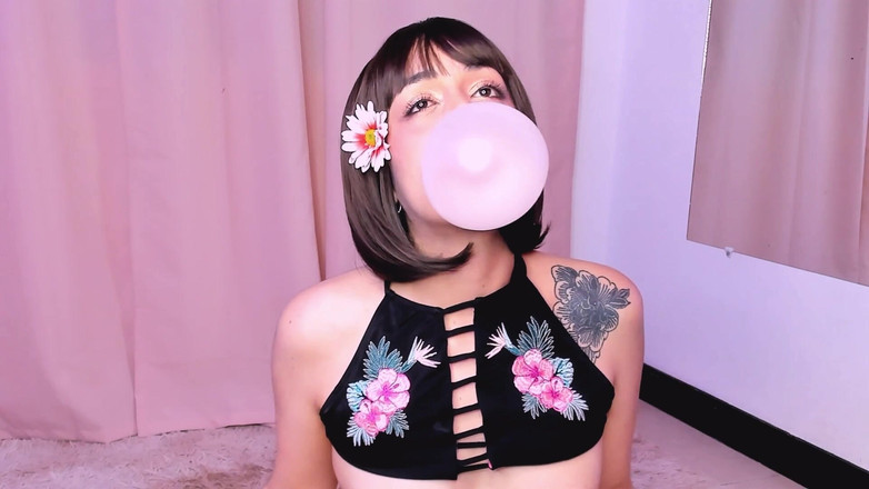 CoralTrip: Romantic Bubblegum Bubbles