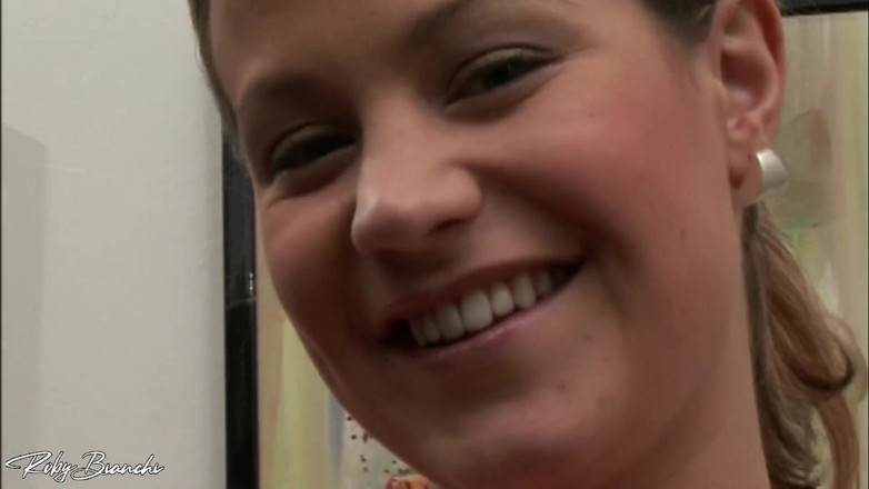 Topax Film Production: Джорджіо Гранді відкриває тугу дупу молодої іноземної дівчини