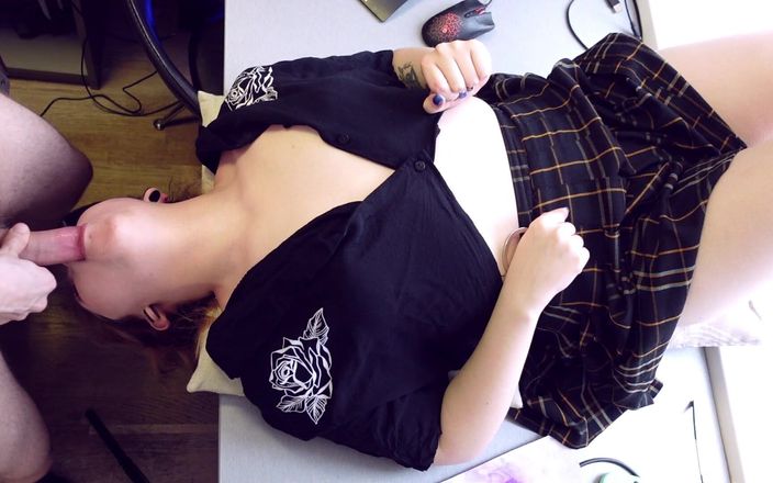 Furiyssh: Mladý učitel ošukal baculatou, roztomilá studentka