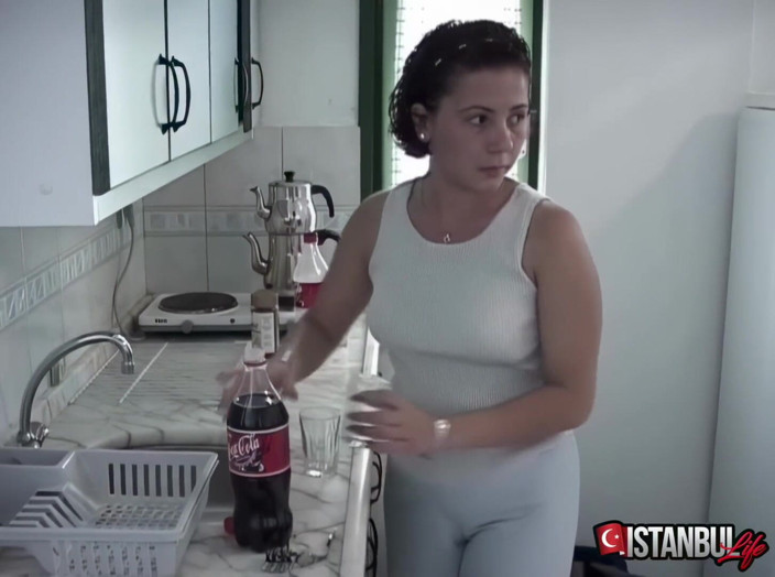 Istanbul life: Lokalny piekarz pieprzy mnie pieska