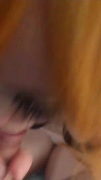 오럴을 해주고 정액을 삼키는 Asuka