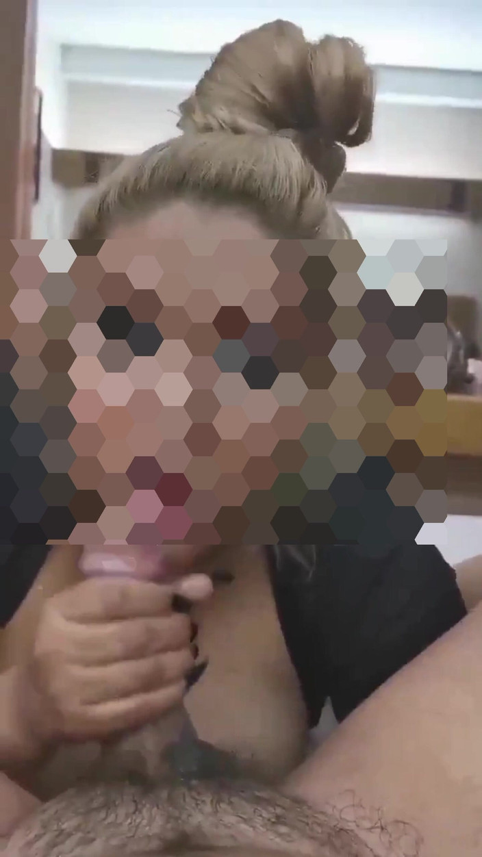 VioletOffer97: Ich Liebe Es, an Seinem Penis Zu Ersticken