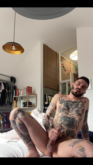 Stallion papi: Jerking Tatto