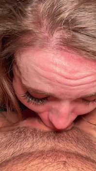 Papai mija dentro da buceta da sub puta brooke johnson