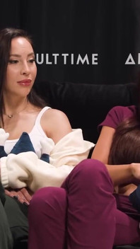 Podcast di pornostar dopo l'incontro lesbico! | Vanna Bardot e melissa Stratton | il podcast di Tempo per adulti