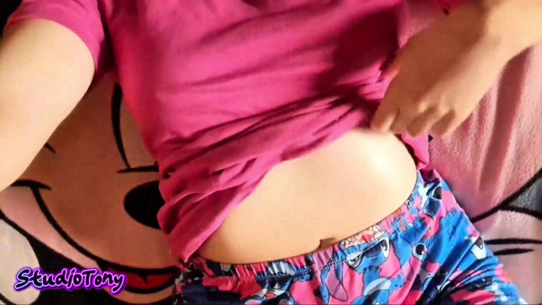 Yuli and tony: Girl Masturbating