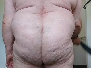 Karlchengeil: Punie pour avoir bu ma pisse
