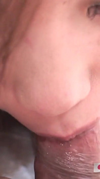 Creampie MILF Jepun dengan pepek bercukur