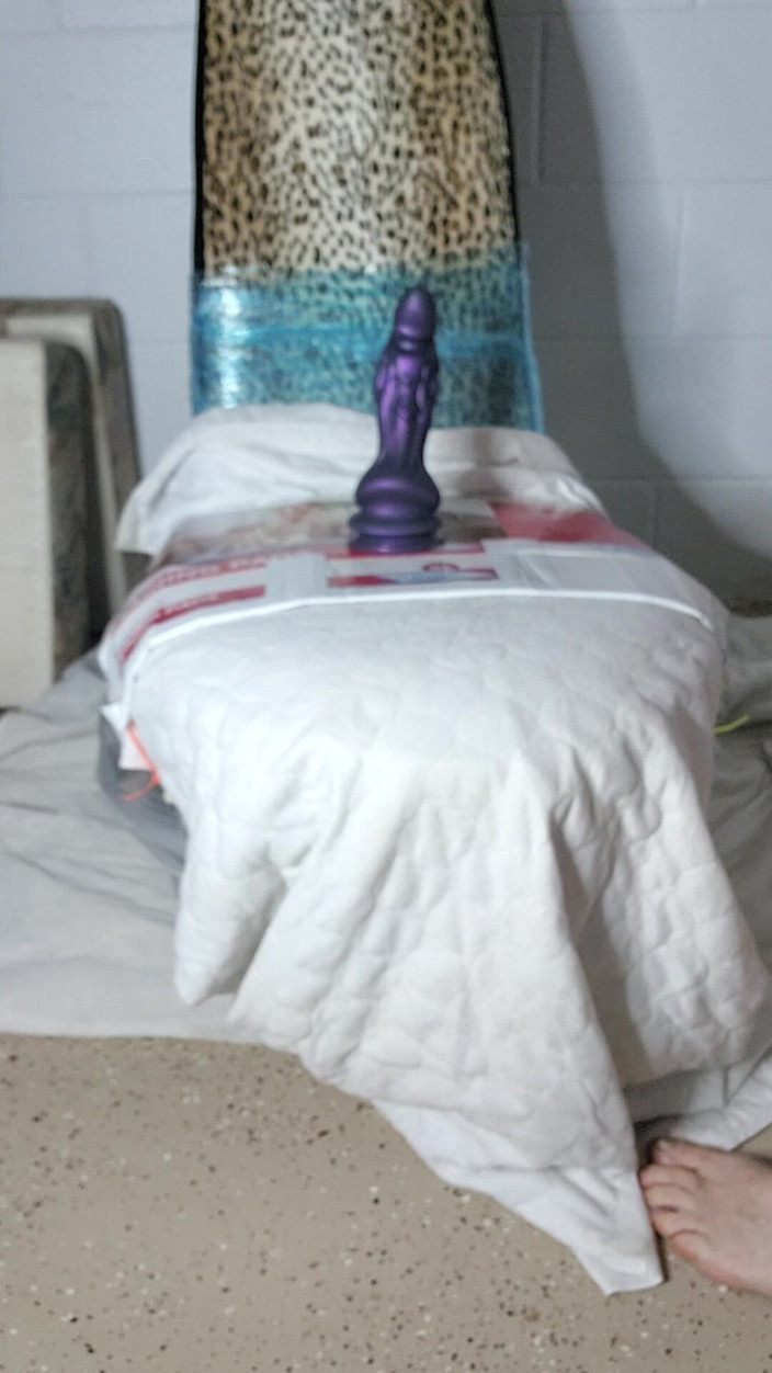 Squirting Skittlez: Squirtingskittlez: the Sweetest Indulgence.