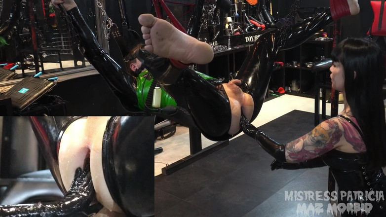 KinkyFemdomTV: Подвійний анальний фістинг, тренування глибини і 2 фути з господинею Патрицією та Мазом Морбідом