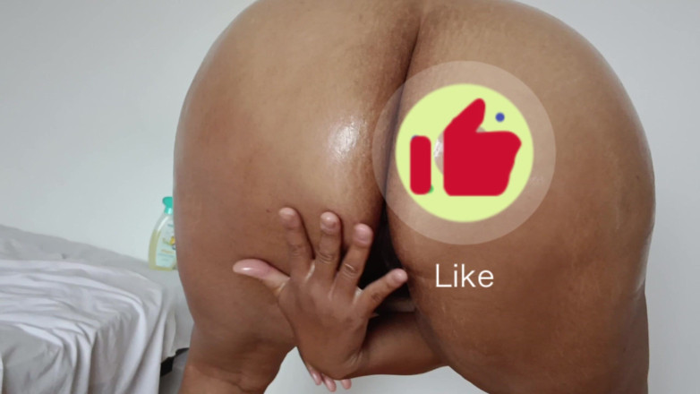 Natural-Woman-Silke: Figa, culo e tette tutti da vedere con me come...