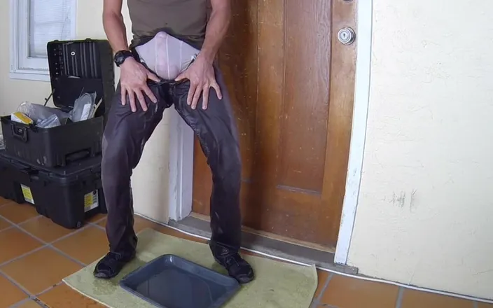 Lapetus: Soaking and resoaking my pants all day