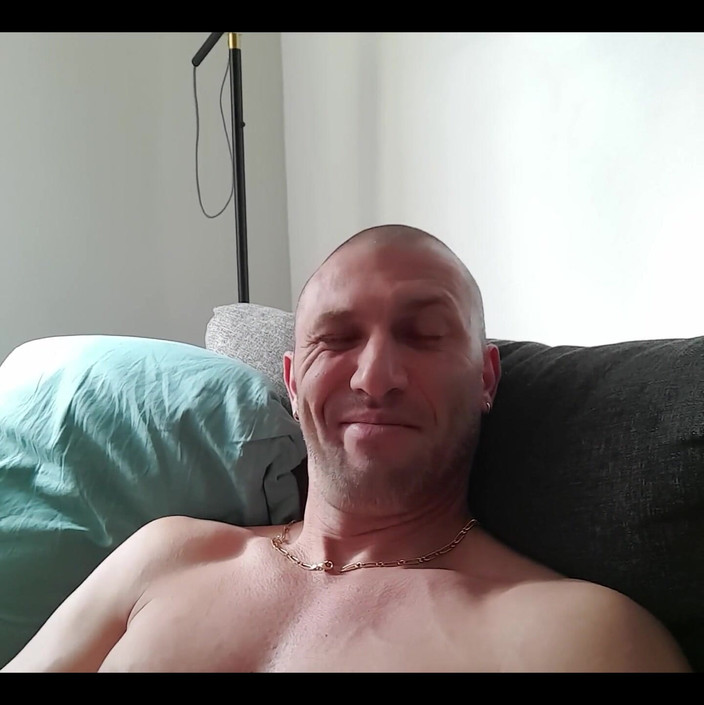 Boy jerking off: Dirty Talk