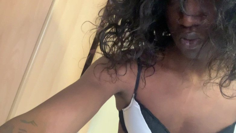 Ts Jade Knowles: Makin mich selbst, sahne überall auf diesen dildo