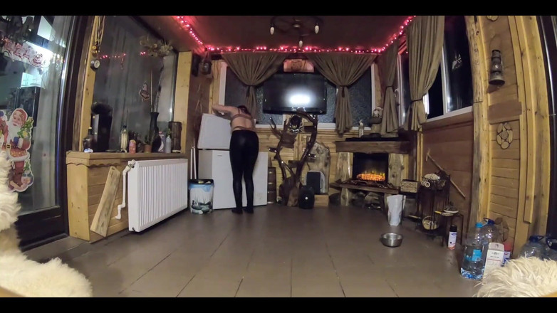 MilfyCalla: Enge lederhosen tanzen, cameltoe necken &amp; sinnliche bewegungen - prev