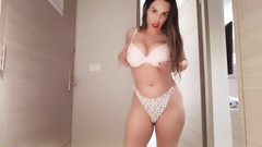 annikarain: Bangkok Try on Haul