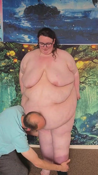 SSBBW Stripped and Kissed Belly Caressed