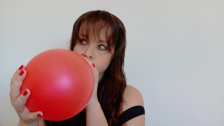 Kinky Lyrical: Bong bóng giày cao gót pop! Phiên bản mở rộng