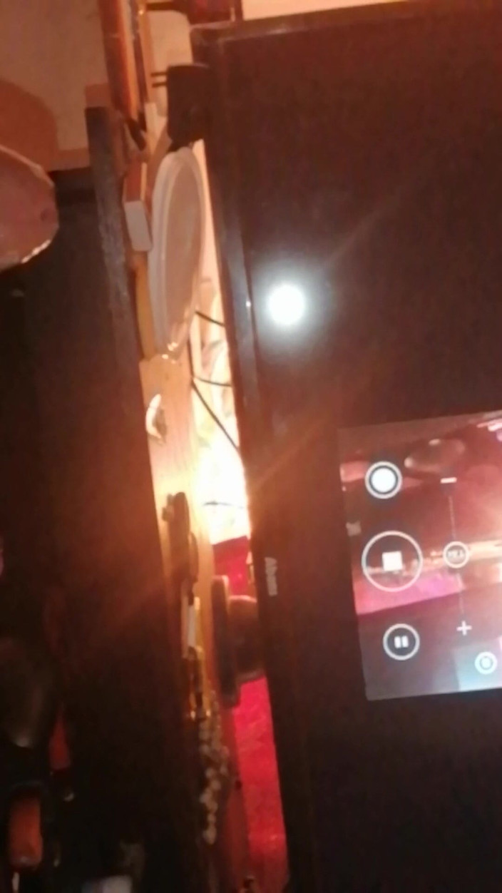 Tina Baby: Servitoarea mea are obiceiuri interesante de supt