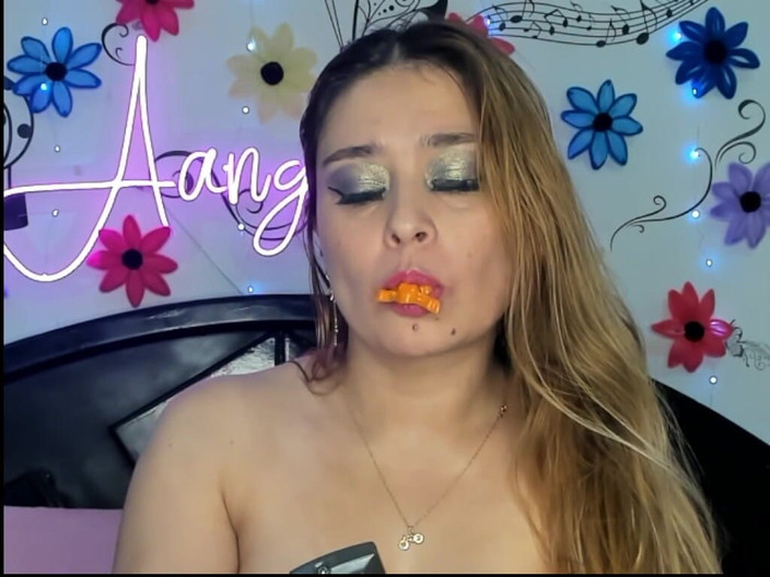 Angel eyes studio: 끈적 끈적한 개구리를 삼키기! 내 안에 있는 카메라
