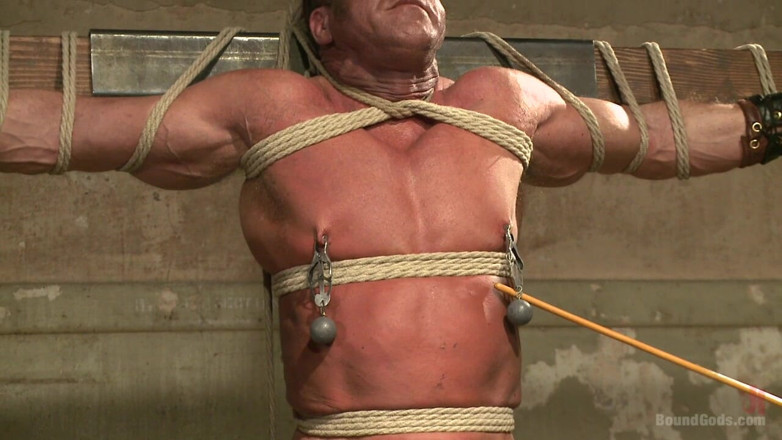 Bound gods: Connorligula - 로마 검투사 라이브 쇼 - 2부