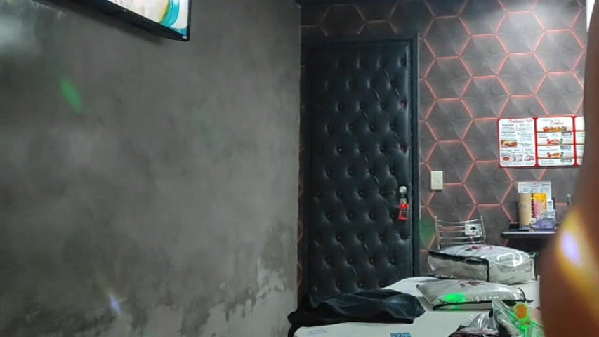Chubby, Shy, Greedy Girl Giving a Blowjob and Having Sex in a Motel. (Nandy Lust) Chubby, Shy, Greedy Girl Giving a Blowjob and Having Sex in a Motel. (Nandy Lust)
