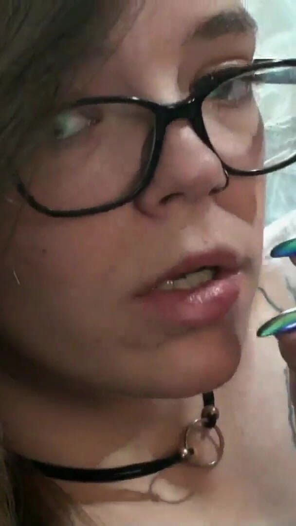 Stepsister caught sneaking some smokes (Wicked smoking stepsisters)