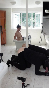 Femdom Mandi