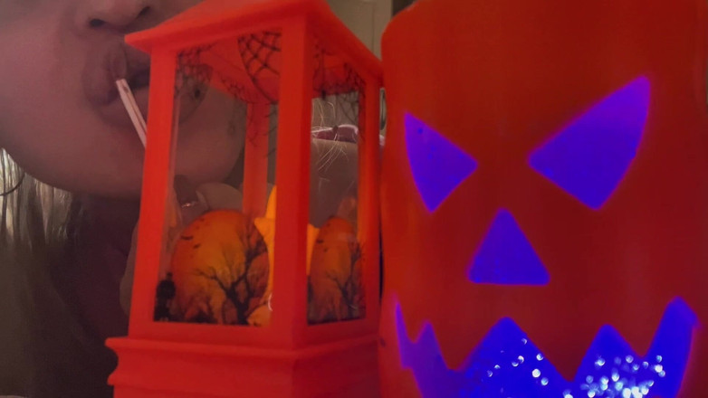 FinDom Goaldigger: Ты красивее в розовом - теперь давись собой моими трусиками и стону