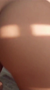 POV nadržená přítelkyně mi dává svou těsnou kundičku