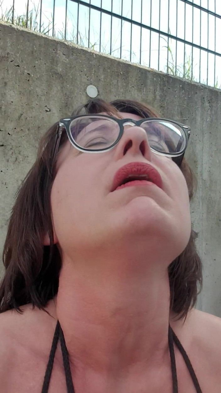 JulieEroticDress: マスターのための信じられないほどのオーガズム